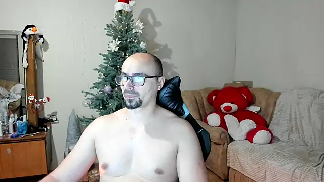 Snapshot of Gri_SH chatting on December 18, 2025, 7:53 pm Gri SH online show from December 18, 2025, 7:53 pm