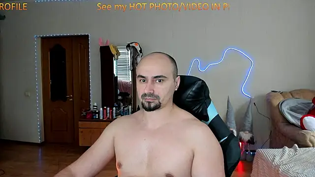 Snapshot of Gri_SH chatting on February 3, 2026, 12:10 pm Gri SH online show from February 3, 2026, 12:10 pm