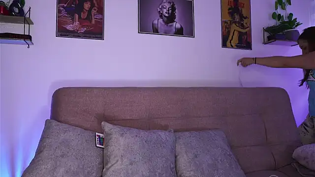 Snapshot of SophiieCumsx chatting on September 23, 2025, 12:08 pm SophiieCumsx online show from September 23, 2025, 12:08 pm