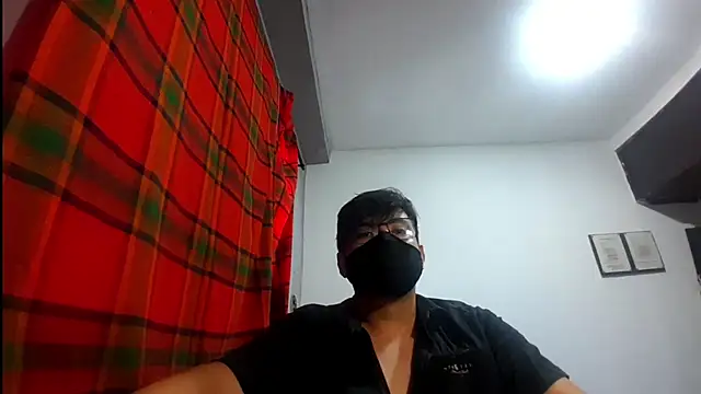 Snapshot of Todd0307 chatting on September 9, 2025, 8:52 pm Todd0307 online show from September 9, 2025, 8:52 pm