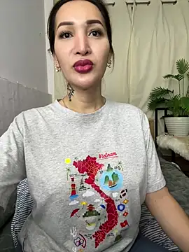 toni 0601 online show from June 14, 2026, 5:09 am