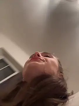 SophiiaStarr online show from November 18, 2025, 8:13 pm