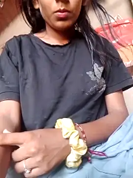 Riya patola online show from May 23, 2026, 3:01 am