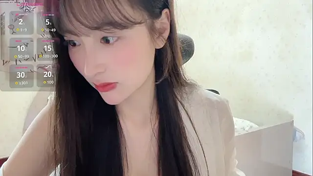 Snapshot of xiaoyun_666 chatting on October 9, 2025, 1:31 pm xiaoyun 666 online show from October 9, 2025, 1:31 pm