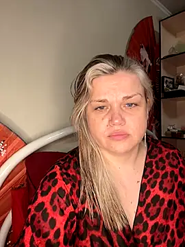 Nayvessa online show from November 16, 2025, 5:29 pm