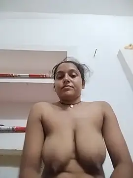 Snapshot of Sonam_shinde chatting on July 19, 2026, 8:01 pm Sonam shinde online show from July 19, 2026, 8:01 pm