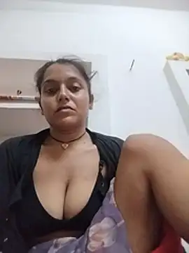 Snapshot of Sonam_shinde chatting on July 30, 2026, 8:30 pm Sonam shinde online show from July 30, 2026, 8:30 pm