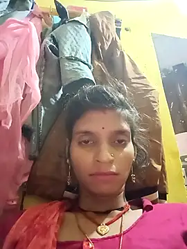 Snapshot of Punam_jindal chatting on October 28, 2025, 3:32 am Punam jindal online show from October 28, 2025, 3:32 am