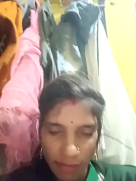 Snapshot of Punam_jindal chatting on November 11, 2025, 2:39 pm Punam jindal online show from November 11, 2025, 2:39 pm