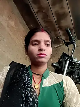 Snapshot of Punam_jindal chatting on April 18, 2026, 1:31 am Punam jindal online show from April 18, 2026, 1:31 am
