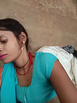 Snapshot of Punam_jindal chatting on June 19, 2026, 3:33 am Punam jindal online show from June 19, 2026, 3:33 am