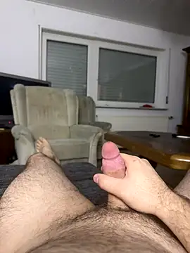 flamur albania online show from November 10, 2025, 5:56 pm