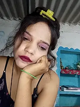 Snapshot of Bebby_Doll chatting on September 16, 2025, 3:35 pm Bebby Doll online show from September 16, 2025, 3:35 pm