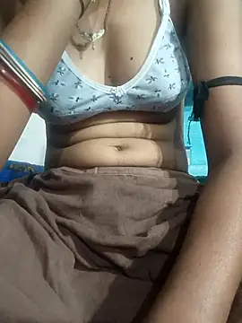 Snapshot of Bebby_Doll chatting on November 13, 2025, 4:11 am Bebby Doll online show from November 13, 2025, 4:11 am