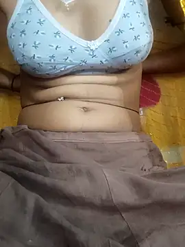 Snapshot of Bebby_Doll chatting on November 16, 2025, 4:29 am Bebby Doll online show from November 16, 2025, 4:29 am