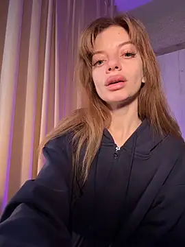 mari  papi online show from December 20, 2025, 11:50 am