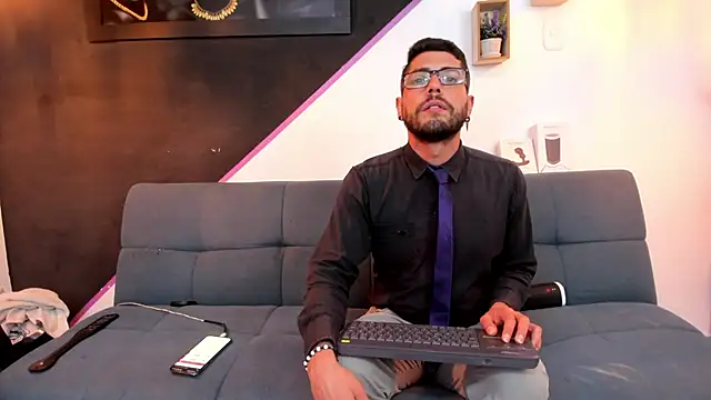 Snapshot of DanteWinter chatting on September 10, 2025, 4:12 am DanteWinter online show from September 10, 2025, 4:12 am