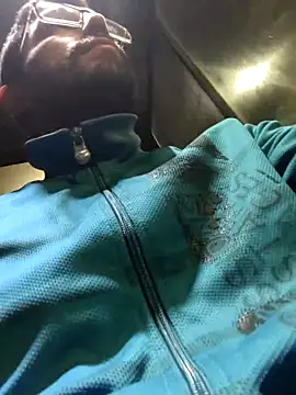 Snapshot of DanteWinter chatting on October 30, 2025, 2:13 am DanteWinter online show from October 30, 2025, 2:13 am