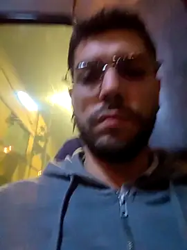 Snapshot of DanteWinter chatting on November 15, 2025, 2:20 am DanteWinter online show from November 15, 2025, 2:20 am