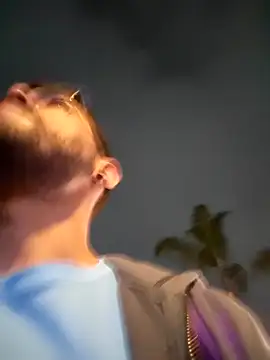 Snapshot of DanteWinter chatting on November 18, 2025, 2:17 am DanteWinter online show from November 18, 2025, 2:17 am