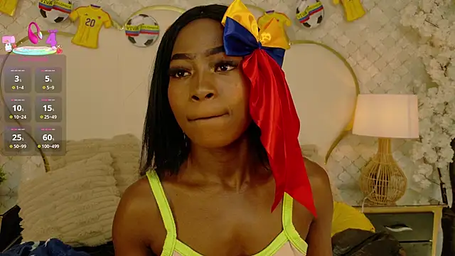 Snapshot of MadissonBonny_ chatting on June 11, 2026, 8:18 pm MadissonBonny online show from June 11, 2026, 8:18 pm