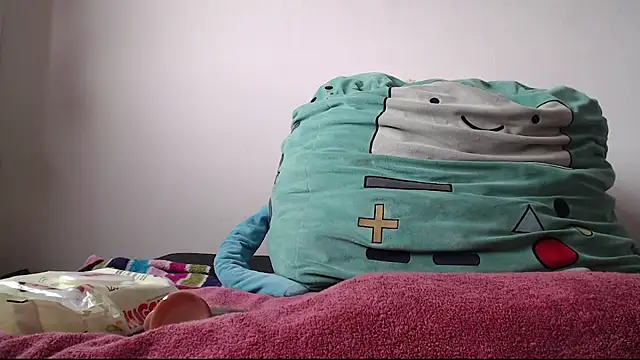 Snapshot of Cortana2_0 chatting on October 4, 2025, 3:43 pm Cortana2 0 online show from October 4, 2025, 3:43 pm