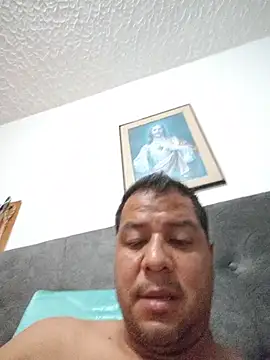 Snapshot of latinblack16 chatting on July 2, 2026, 3:23 am latinblack16 online show from July 2, 2026, 3:23 am