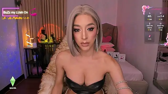 Snapshot of Dream_Goddess chatting on March 14, 2025, 9:24 am Dream Goddess online show from March 14, 2025, 9:24 am