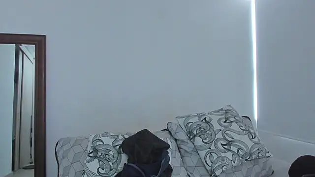 KingLevi01 online show from May 12, 2026, 5:54 pm