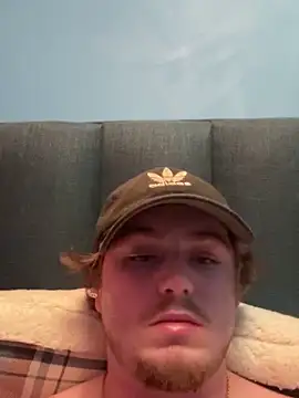 Snapshot of Hmyouneed chatting on November 15, 2025, 6:22 am Hmyouneed online show from November 15, 2025, 6:22 am