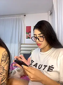 Sweet and Rous0 online show from September 22, 2025, 2:24 am