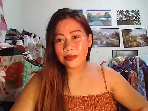 Snapshot of filipina_beauty chatting on November 9, 2025, 6:39 pm filipina beauty online show from November 9, 2025, 6:39 pm