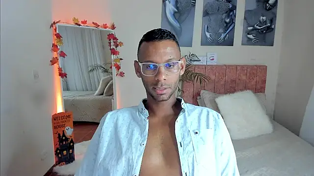 Snapshot of KingEdward_ chatting on October 27, 2025, 10:19 am KingEdward online show from October 27, 2025, 10:19 am