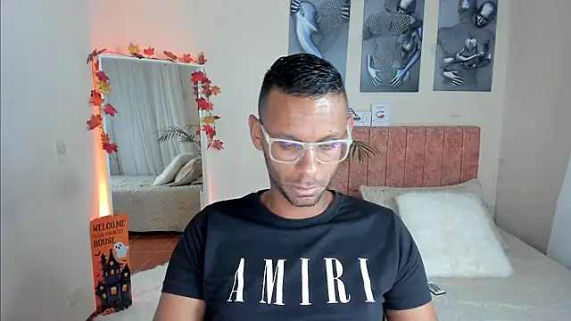 Snapshot of KingEdward_ chatting on October 28, 2025, 10:19 am KingEdward online show from October 28, 2025, 10:19 am