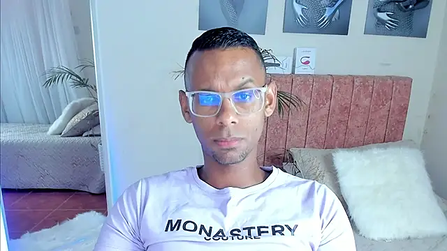 Snapshot of KingEdward_ chatting on November 10, 2025, 11:09 am KingEdward online show from November 10, 2025, 11:09 am
