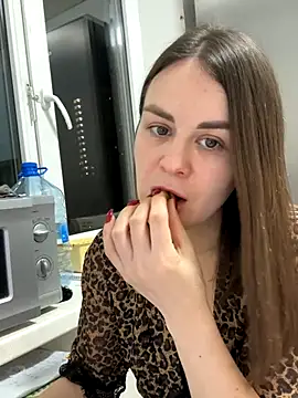 Snapshot of Risky-Flower chatting on October 2, 2025, 6:59 pm Risky-Flower online show from October 2, 2025, 6:59 pm