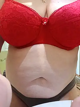 EllaLove2277 online show from May 3, 2026, 10:32 am