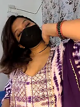 Snapshot of SpicykhalifaX chatting on May 8, 2026, 6:19 am SpicykhalifaX online show from May 8, 2026, 6:19 am