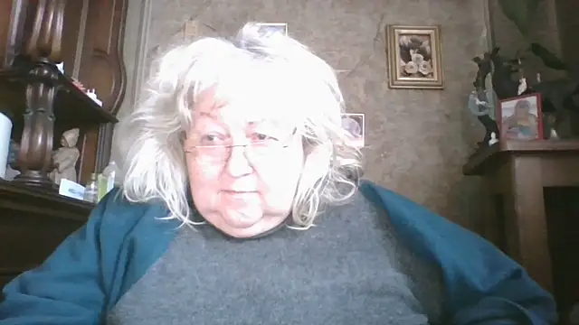 Lala-Love56 online show from December 4, 2025, 12:03 pm