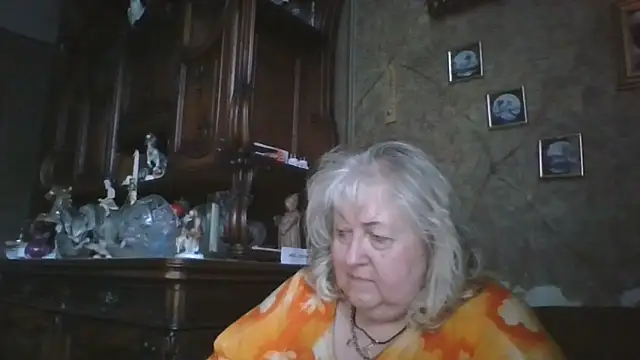 Snapshot of Lala-Love56 chatting on June 17, 2026, 5:36 pm Lala-Love56 online show from June 17, 2026, 5:36 pm
