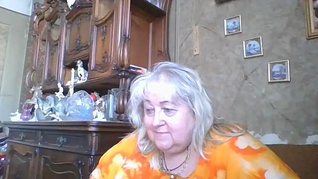 Snapshot of Lala-Love56 chatting on June 25, 2026, 2:32 pm Lala-Love56 online show from June 25, 2026, 2:32 pm