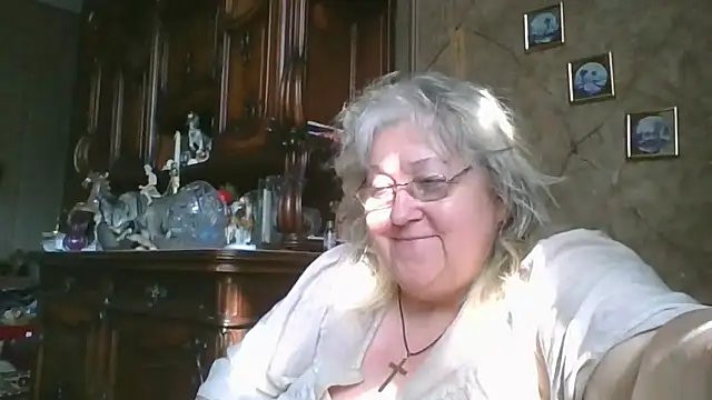 Snapshot of Lala-Love56 chatting on July 5, 2026, 5:47 am Lala-Love56 online show from July 5, 2026, 5:47 am
