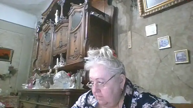 Snapshot of Lala-Love56 chatting on July 11, 2026, 7:27 pm Lala-Love56 online show from July 11, 2026, 7:27 pm