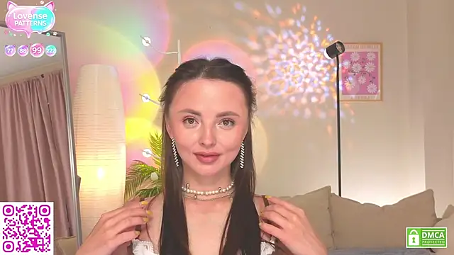 OliviaKis  online show from July 19, 2026, 8:07 am