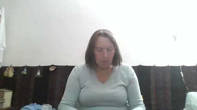 Snapshot of AnnaLive570 chatting on May 10, 2026, 3:55 am AnnaLive570 online show from May 10, 2026, 3:55 am