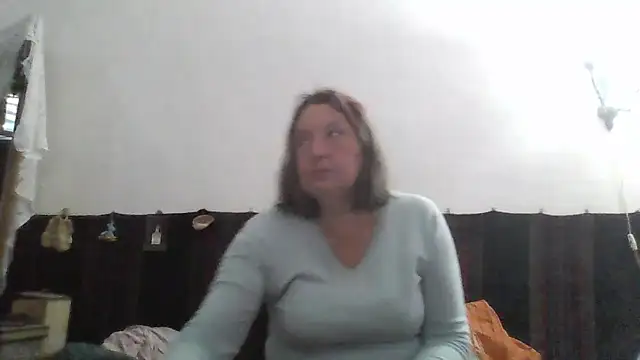Snapshot of AnnaLive570 chatting on May 14, 2026, 3:19 pm AnnaLive570 online show from May 14, 2026, 3:19 pm