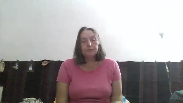 Snapshot of AnnaLive570 chatting on June 1, 2026, 3:19 am AnnaLive570 online show from June 1, 2026, 3:19 am