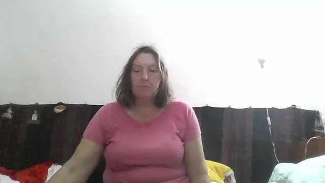 Snapshot of AnnaLive570 chatting on June 5, 2026, 2:18 am AnnaLive570 online show from June 5, 2026, 2:18 am