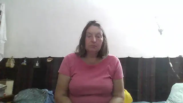 Snapshot of AnnaLive570 chatting on June 11, 2026, 2:53 am AnnaLive570 online show from June 11, 2026, 2:53 am