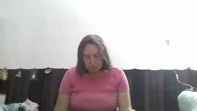 Snapshot of AnnaLive570 chatting on June 17, 2026, 3:31 am AnnaLive570 online show from June 17, 2026, 3:31 am